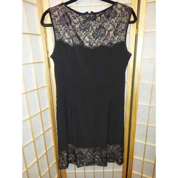 Adrianna Papell Size 8 Love Riche Halter Neck swing Black Minidress (lace top an - Picture 2 of 3